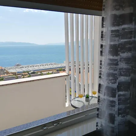 Sunshine Apartment Rijeka Exterior photo