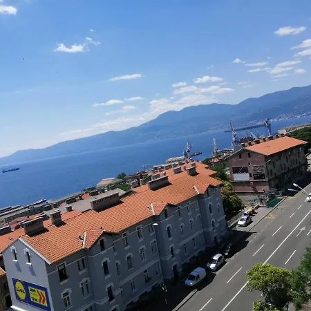 Sunshine Apartment Rijeka Exterior photo