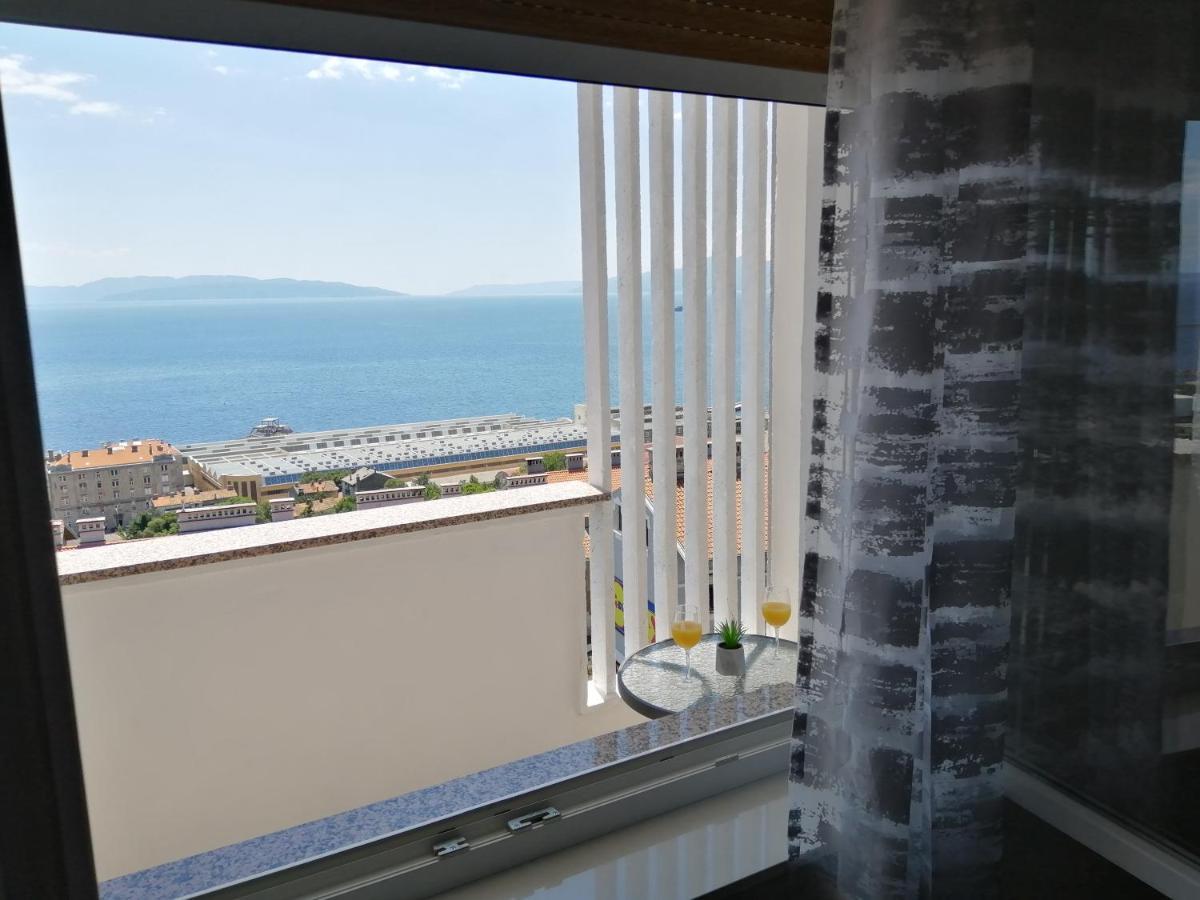 Sunshine Apartment *