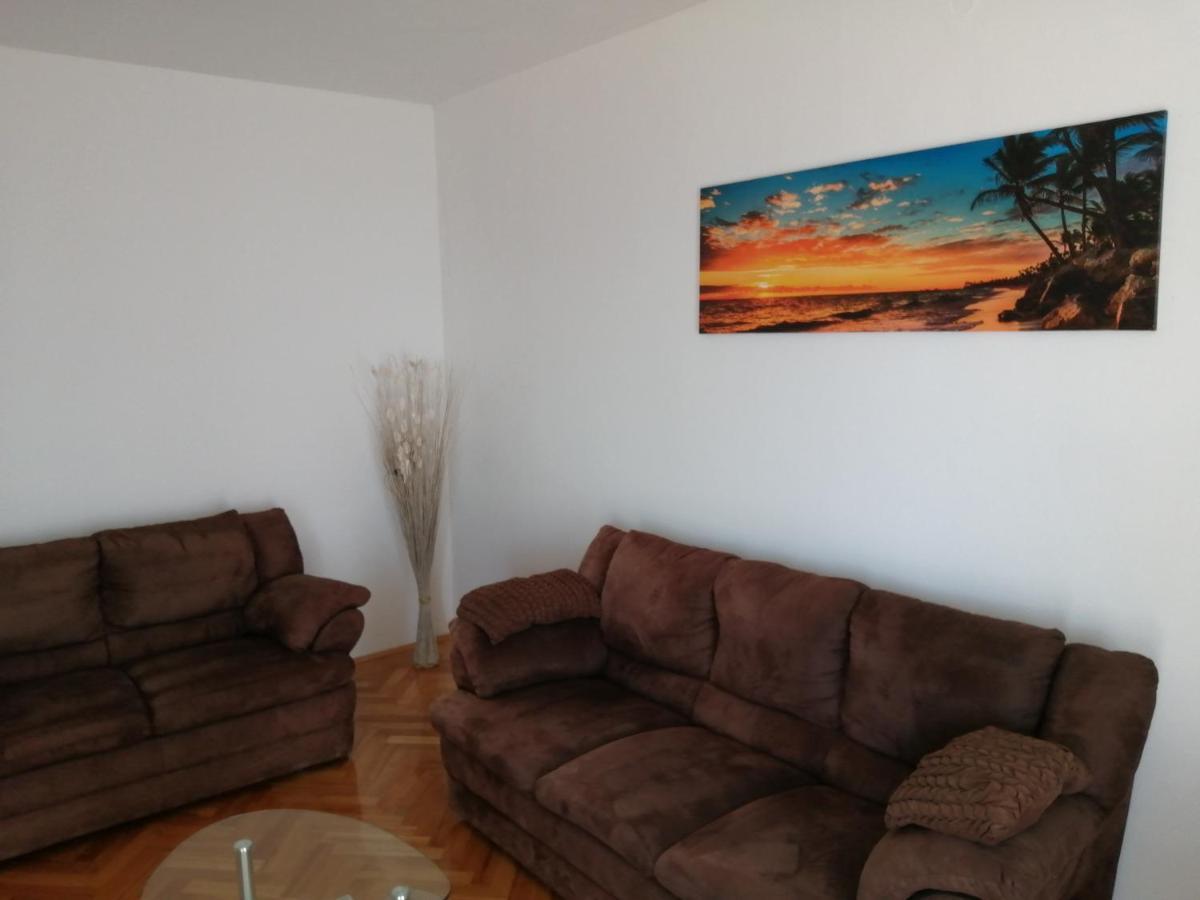 Sunshine Apartment *